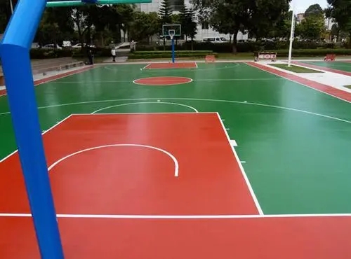 郴州球场地面翻新,裂缝修重要性